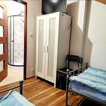 Pod Czapla Hostel *